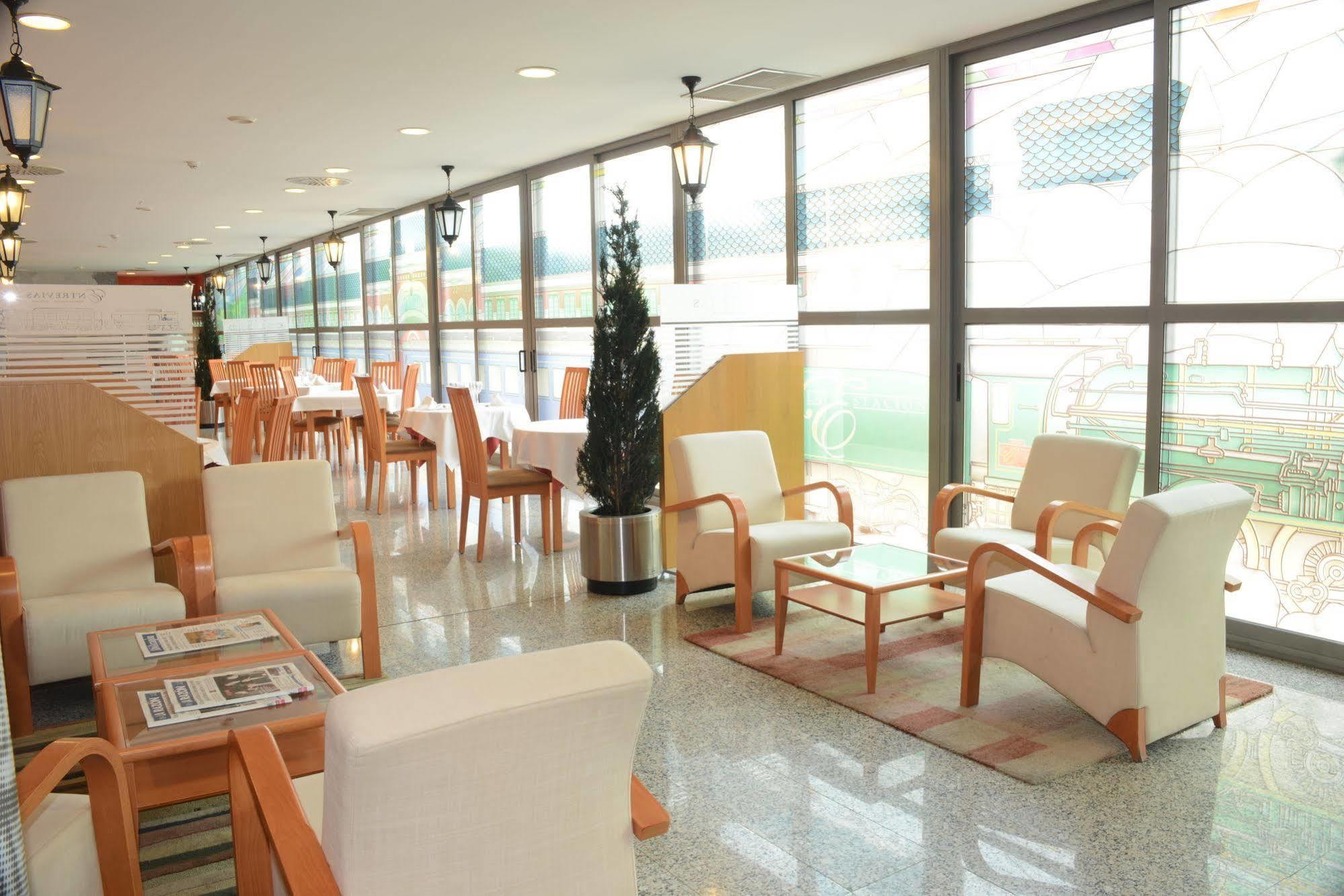 Aparthotel Sercotel 韦斯卡 外观 照片