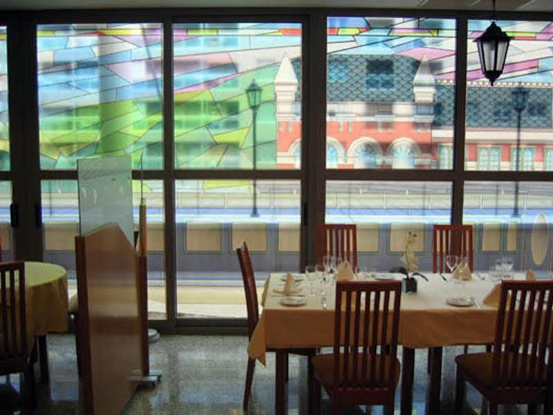 Aparthotel Sercotel 韦斯卡 外观 照片